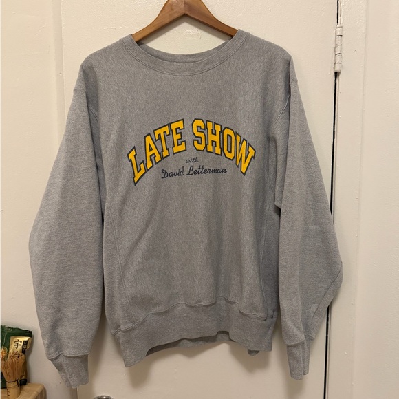 Gray 'Late Show with David Letterman’ Champion crewneck sweatshirt